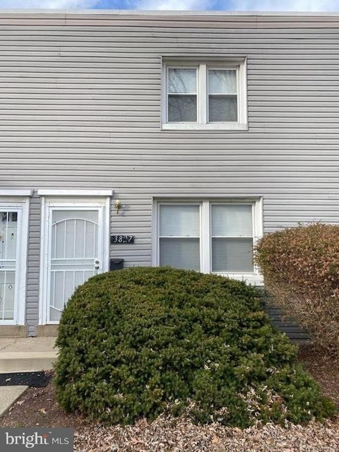 3827 28th Avenue - Photo 1