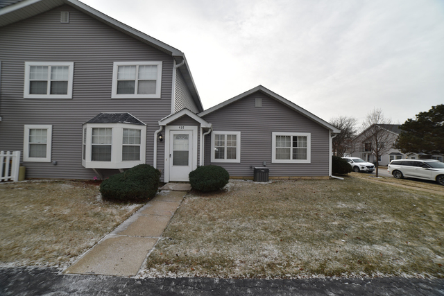 437 N Cambridge Drive - Photo 1