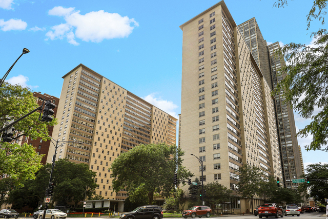 3950 N Lake Shore Drive - Photo 1