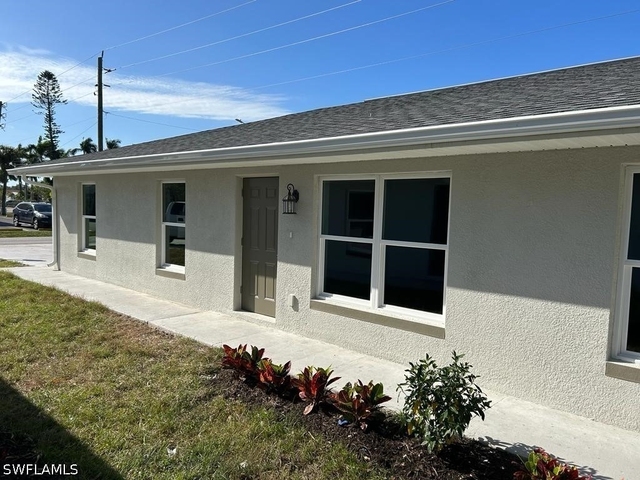 2987 Thomas Street - Photo 1