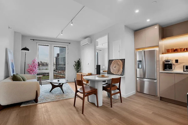 16 West Street - Photo 1
