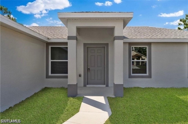 237 Narcissus Avenue S - Photo 1
