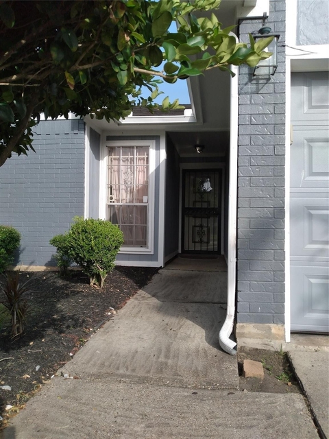 11018 Kirkwell Drive - Photo 1