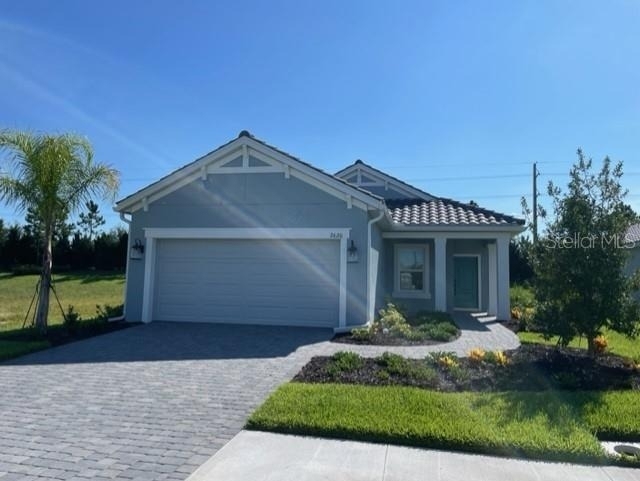 2620 Star Apple Way - Photo 1