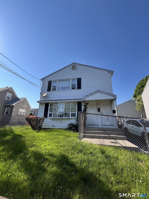 200 Robin Street - Photo 1