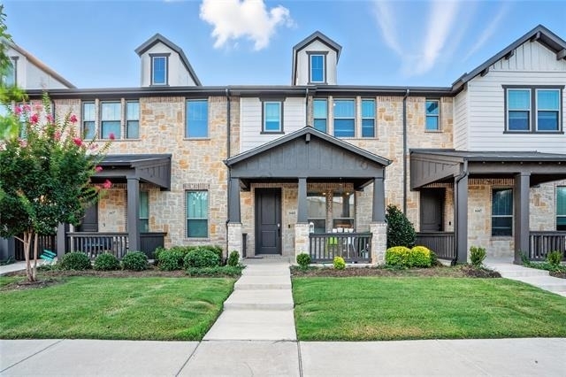 6441 Iron Horse Boulevard - Photo 1