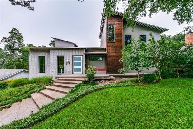 919 Knott Place - Photo 1