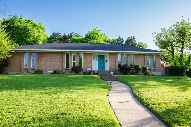1256 Golden Trophy Drive - Photo 1