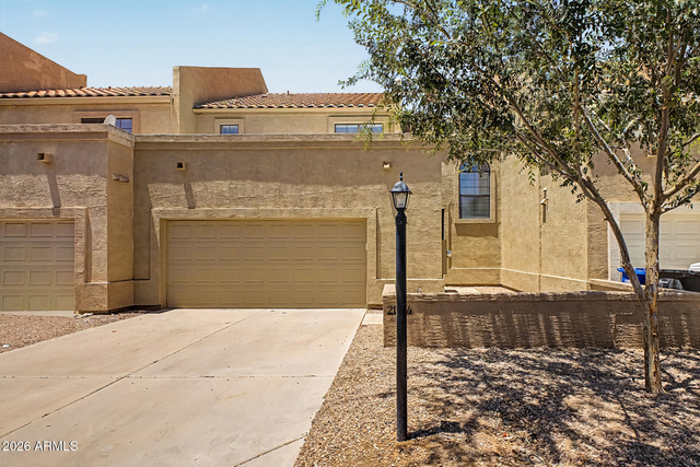 2084 N Sunset Drive - Photo 1