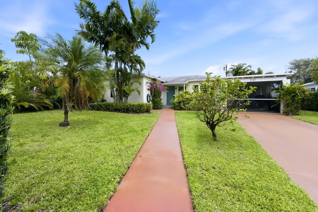 221 Princeton Drive - Photo 1