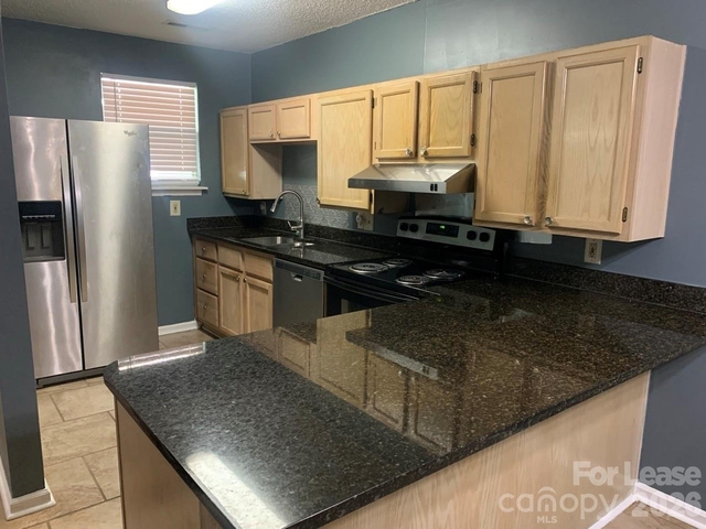 216 W Statesville Avenue - Photo 1