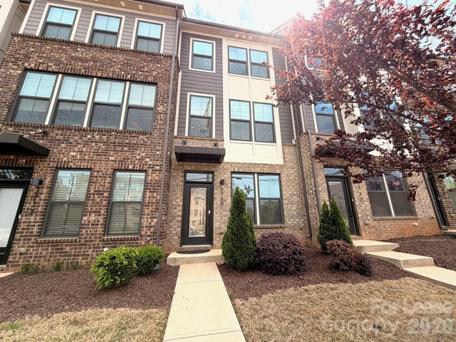 3735 S Tryon Street - Photo 1
