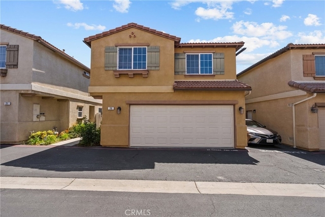 9427 Lemona Avenue - Photo 1