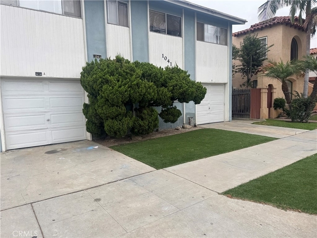 1041 Bennett Avenue - Photo 1