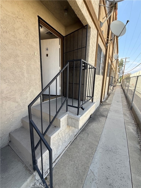5195 Walnut - Photo 1