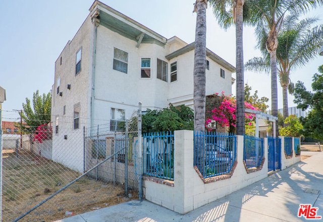 110 S Soto Street - Photo 1