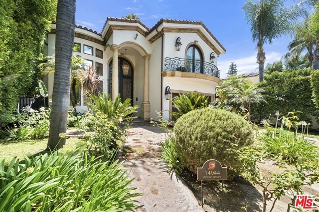 14944 Otsego Street - Photo 1