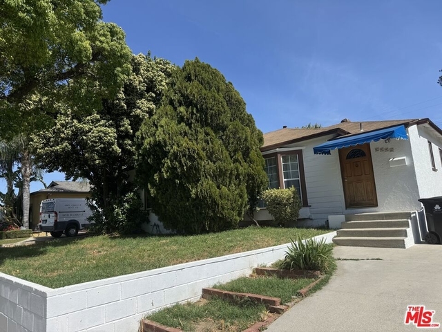 6556 Forbes Avenue - Photo 1