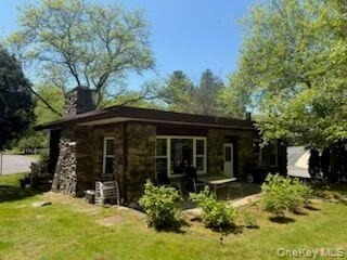 7 Saxon Woods Road - Photo 1