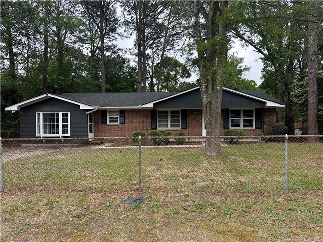 1404 Hibiscus Road - Photo 1