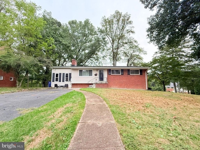 6910 Fern Place - Photo 1