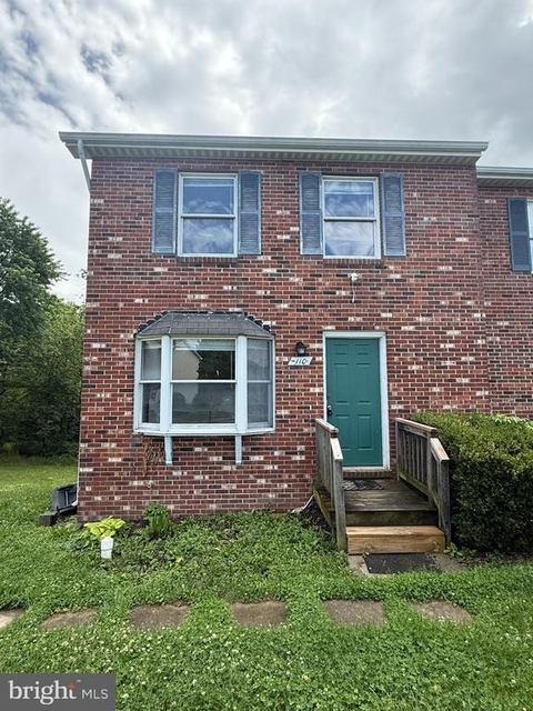 110 Cascade Circle - Photo 1
