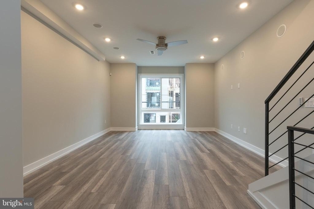 143 W Huntingdon Street - Photo 1