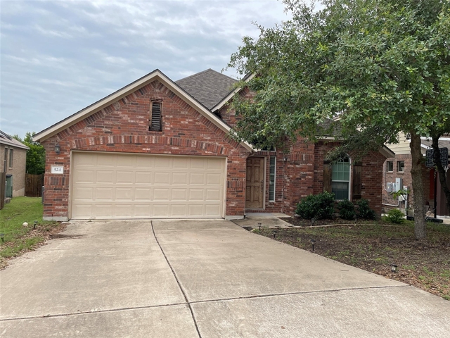 524 Cameron Cv - Photo 1