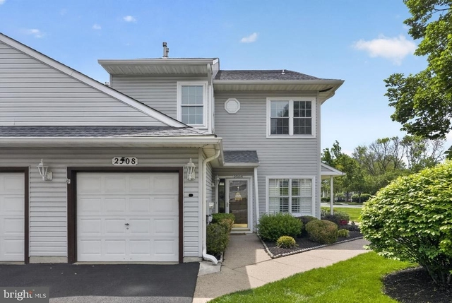 2508 Waterford Road - Photo 1