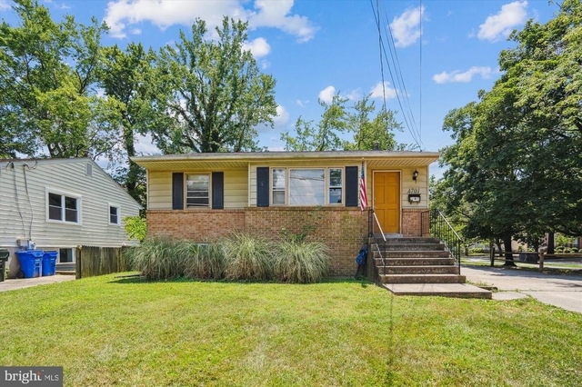 4701 Norwich Road - Photo 1