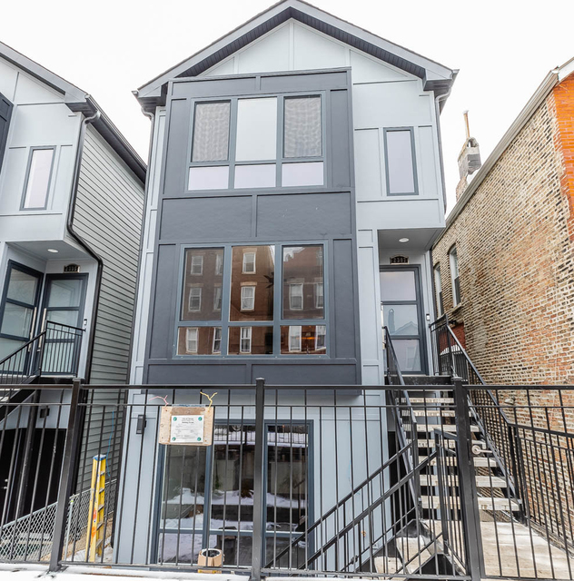 2307 W 19th Street - Photo 1