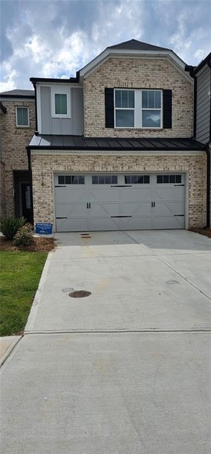 674 Gabby Point Sw - Photo 1