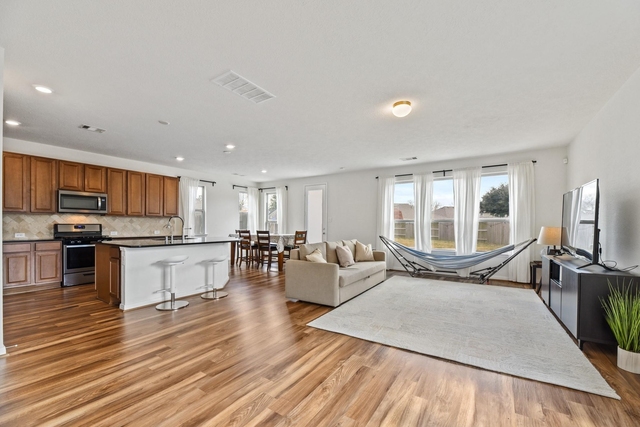 19803 Soaring Sunset Path - Photo 1