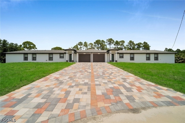 4984 Fairway Court - Photo 1