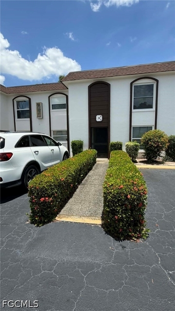2828 Jackson Street - Photo 1