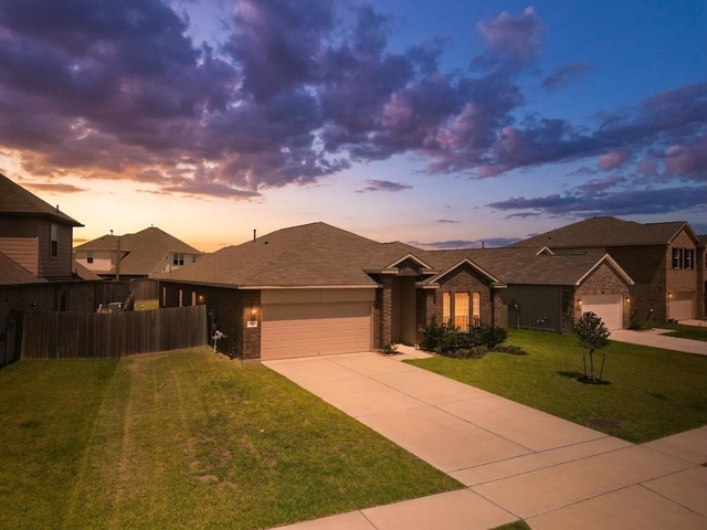 21409 Mary Myrtle Street - Photo 1