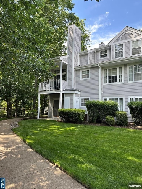 1225 Richmond - Photo 1
