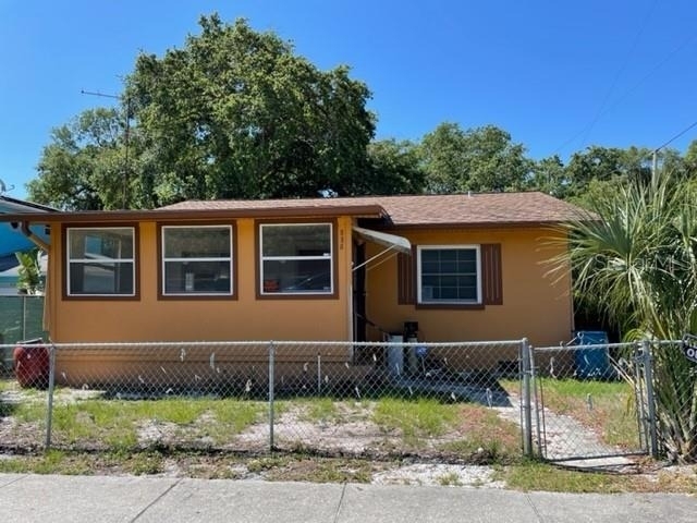 888 14th Avenue S - Photo 1