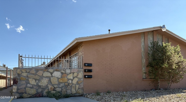 3704 Mcconnell Avenue - Photo 1