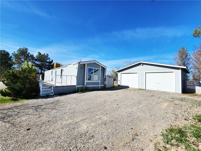 80 Stanley Drive - Photo 1