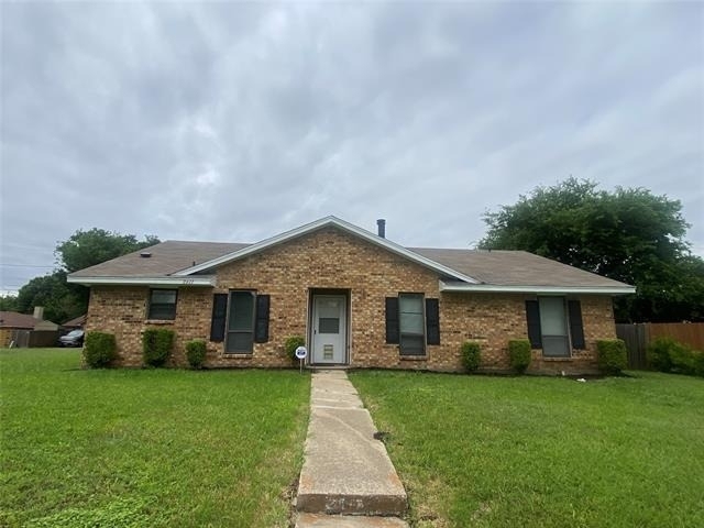 2617 Arcady Circle - Photo 1