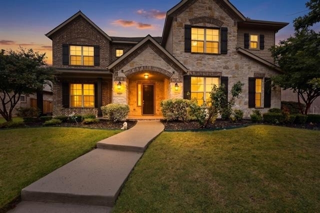 151 Darian Drive - Photo 1