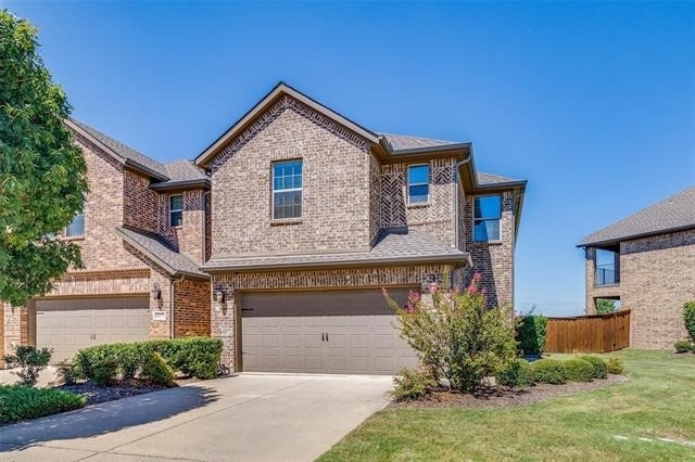 4533 Titus Circle - Photo 1