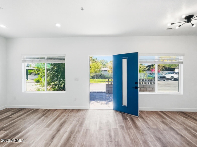 4202 N 10th Street - Photo 1