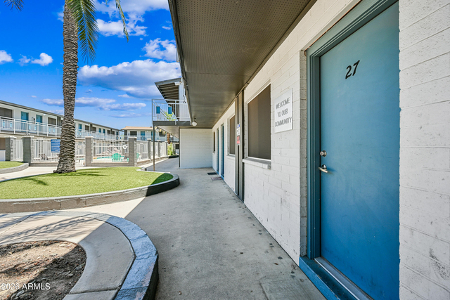 3025 N 32nd Street - Photo 1