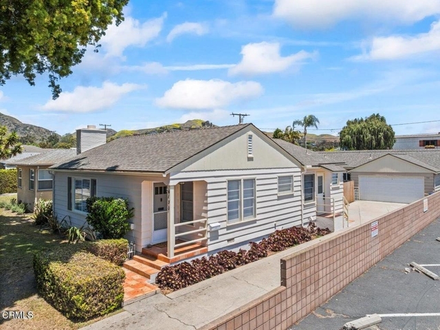 130 Virginia Drive - Photo 1