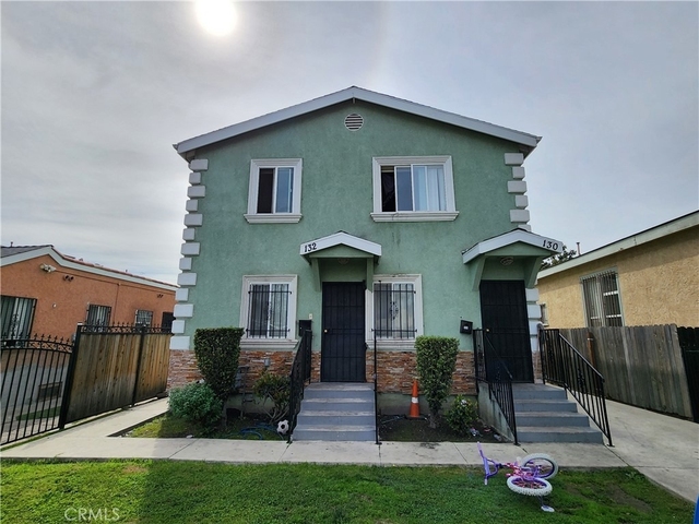 130 E 95th Street - Photo 1