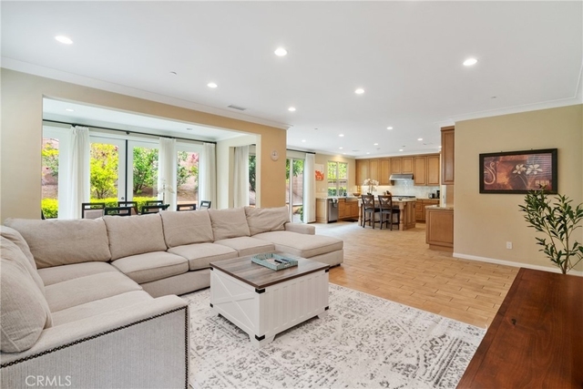 61 Crestwick - Photo 1
