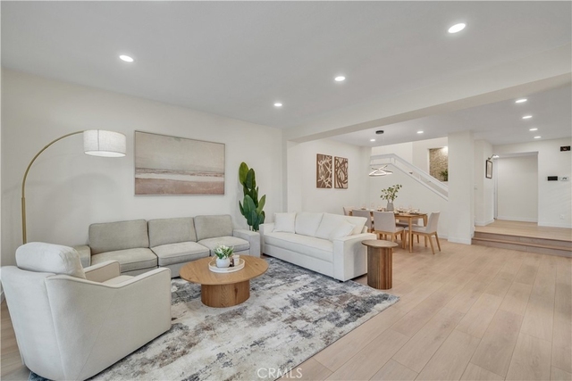 21 Lakefront - Photo 1