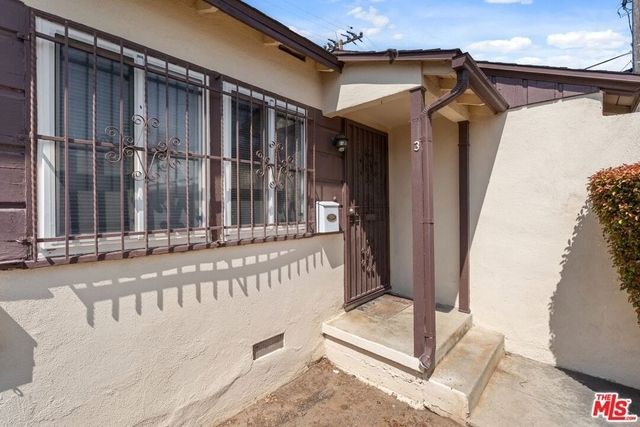 8610 S 6th Avenue - Photo 1